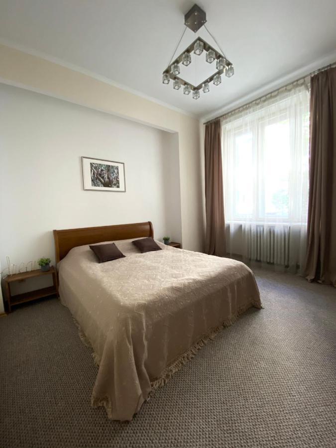 Family Apartment Λβιβ Εξωτερικό φωτογραφία