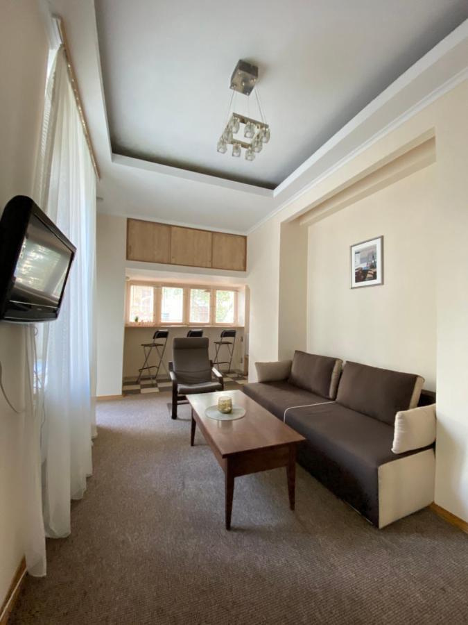Family Apartment Λβιβ Εξωτερικό φωτογραφία