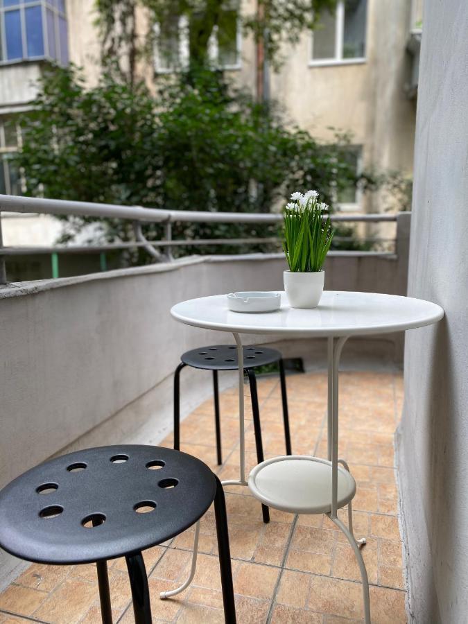 Family Apartment Λβιβ Εξωτερικό φωτογραφία